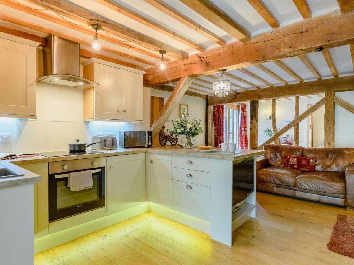 16Th Century Cartlodge With Private Hot Tub Diss Bagian luar foto