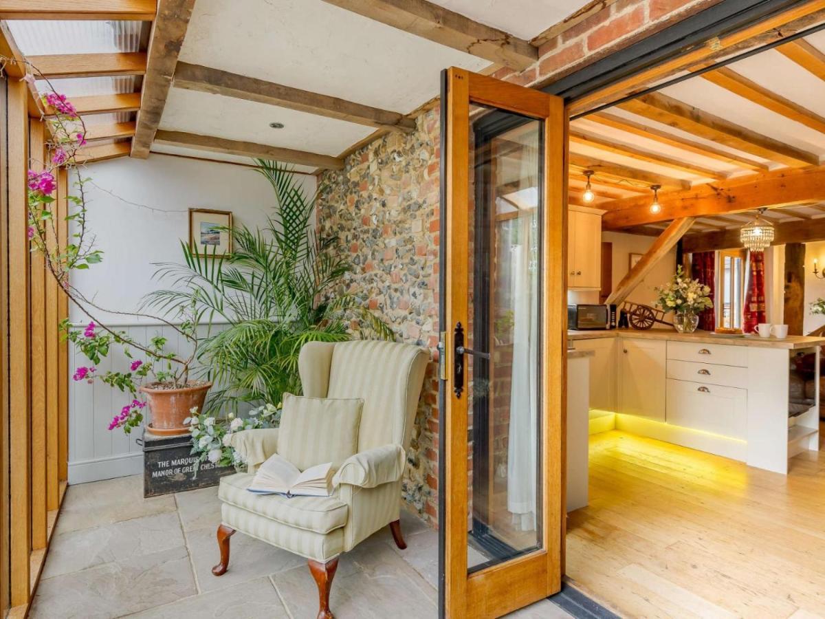 16Th Century Cartlodge With Private Hot Tub Diss Bagian luar foto